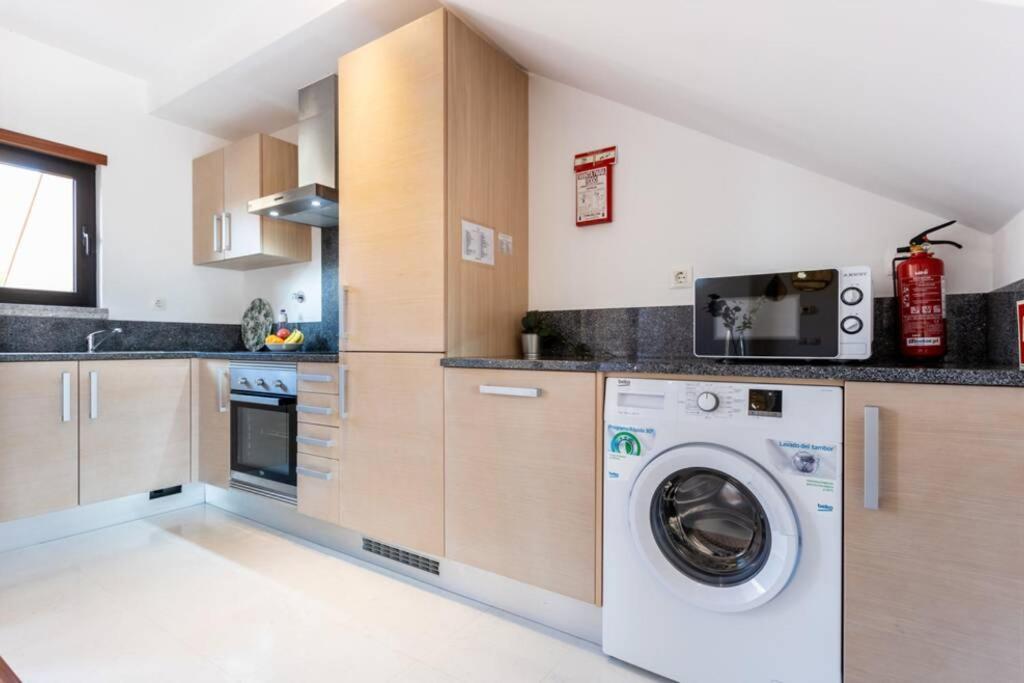 Baia Da Luz- Ground Floor Apartment ภายนอก รูปภาพ