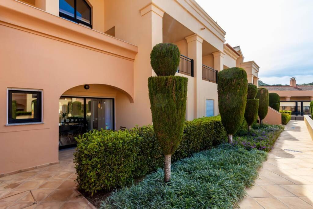 Baia Da Luz- Ground Floor Apartment ภายนอก รูปภาพ