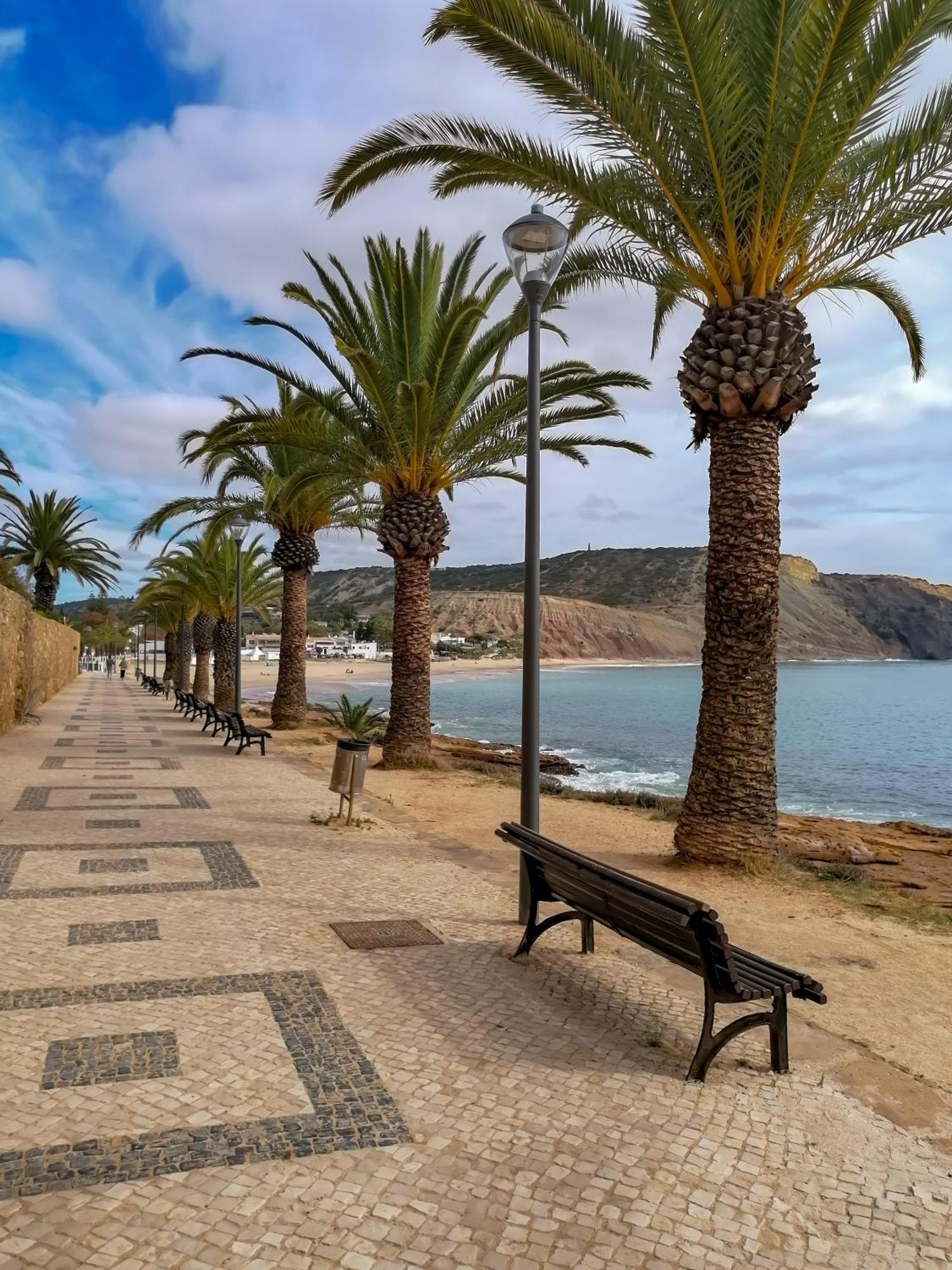 Baia Da Luz- Ground Floor Apartment ภายนอก รูปภาพ
